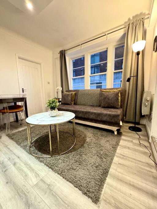 Centrally-Located Gem In Marble Arch, Londra Exterior foto