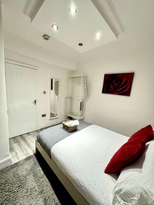 Centrally-Located Gem In Marble Arch, Londra Exterior foto