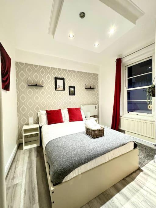 Centrally-Located Gem In Marble Arch, Londra Exterior foto
